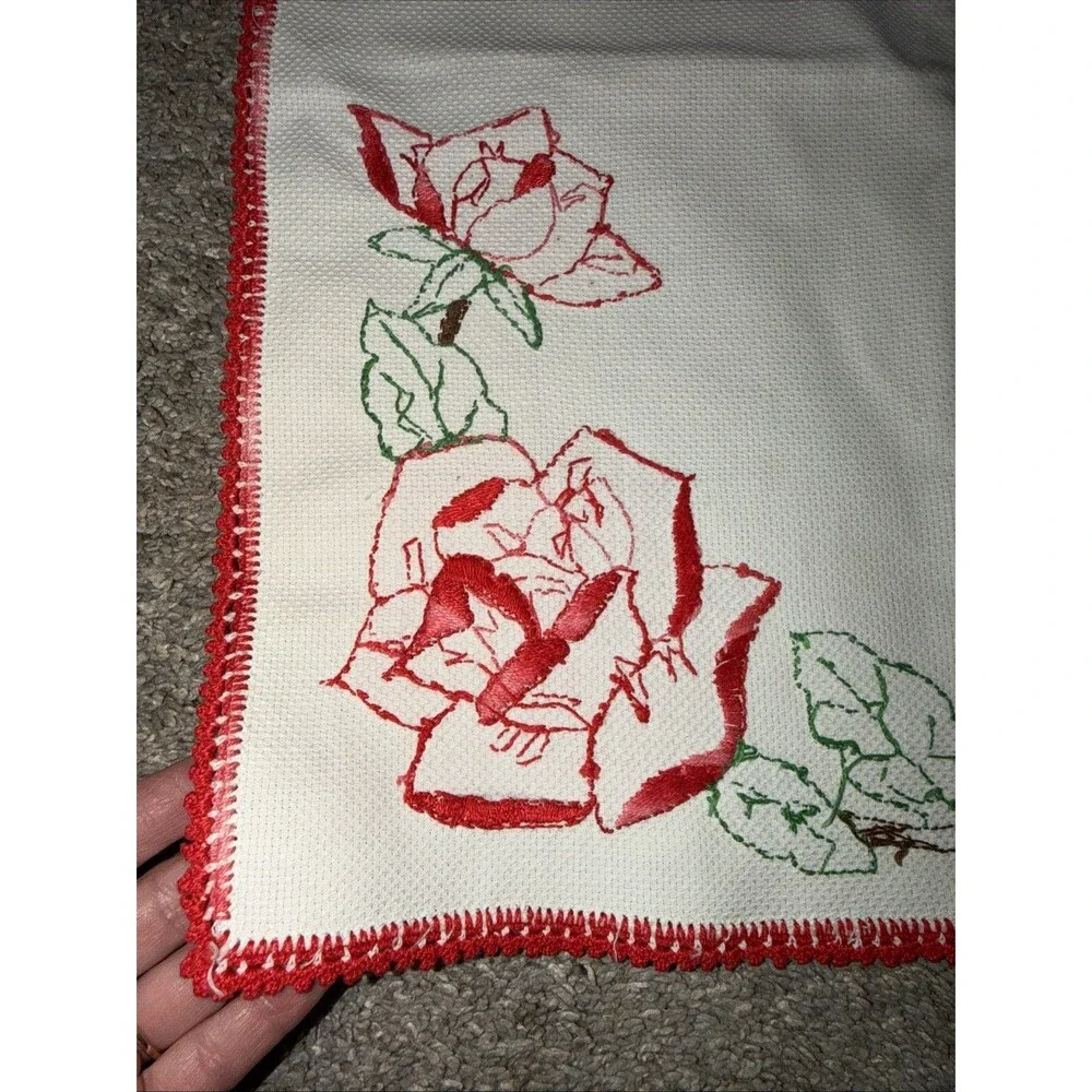 Antique Floral Table Runner Pink Rose Cross Stitch Farmhouse Cottagecore 43x16”